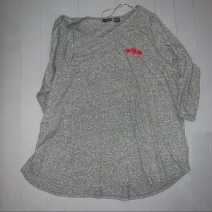3/4 sleeve tshirt